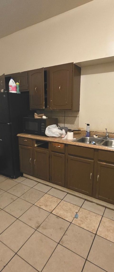 Tiny photo for 7042 S Vernon Avenue, Chicago, IL 60637 (MLS # 12544320)