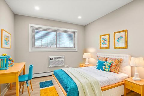 Tiny photo for 1313 S Rebecca Road #101, Lombard, IL 60148 (MLS # 12533953)