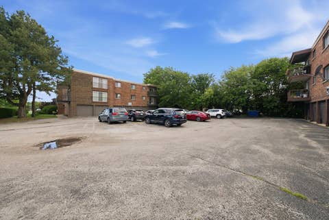 Tiny photo for 10230 Washington Avenue #2C, Oak Lawn, IL 60453 (MLS # 12688754)