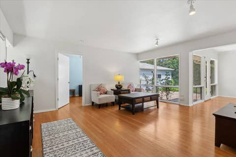 Tiny photo for 1958 CASTLEWOOD Road, Highland Park, IL 60035 (MLS # 12702605)