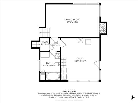 Tiny photo for 1958 CASTLEWOOD Road, Highland Park, IL 60035 (MLS # 12702605)
