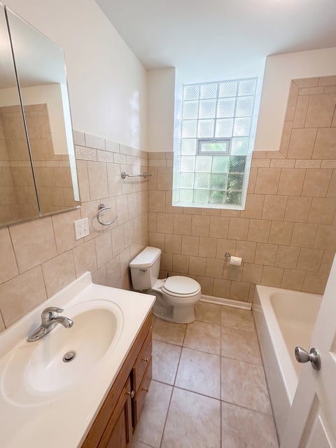 Tiny photo for 5138 S KENWOOD Street #LL, Chicago, IL 60615 (MLS # 12752428)