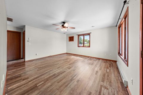 Tiny photo for 18 Warren Drive, Mazon, IL 60444 (MLS # 12670696)