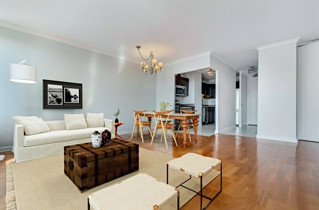 444 W Fullerton Parkway 907