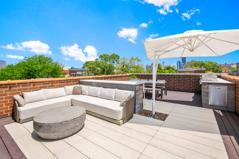 Tiny photo for 2908 N Burling Street #3, Chicago, IL 60657 (MLS # 12623921)