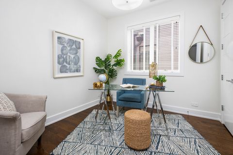Tiny photo for 2908 N Burling Street #3, Chicago, IL 60657 (MLS # 12623921)