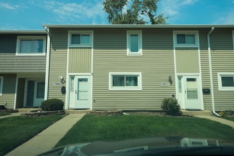 Photo of 1000 Sandpiper Court, Bartlett, IL 60103 (MLS # 12768100)