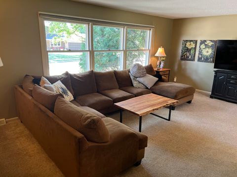 Tiny photo for 3223 Kenwood Avenue, Davenport, IA 52807 (MLS # 12669473)