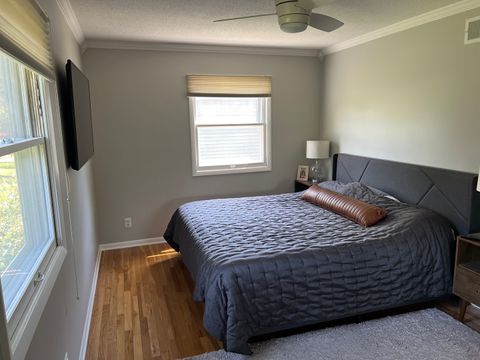 Tiny photo for 3223 Kenwood Avenue, Davenport, IA 52807 (MLS # 12669473)