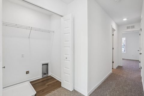 Tiny photo for 889 Briar Glen Court, Hampshire, IL 60140 (MLS # 12504704)