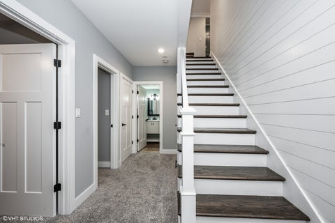 Tiny photo for 2350 N Kedzie Avenue #F, Chicago, IL 60647 (MLS # 12672202)
