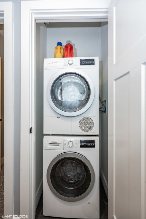 Tiny photo for 2350 N Kedzie Avenue #F, Chicago, IL 60647 (MLS # 12672202)