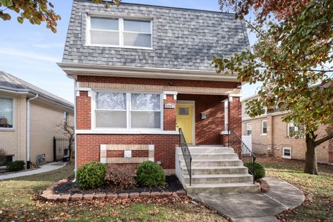 A home in Elmwood Park