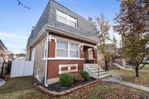 A home in Elmwood Park