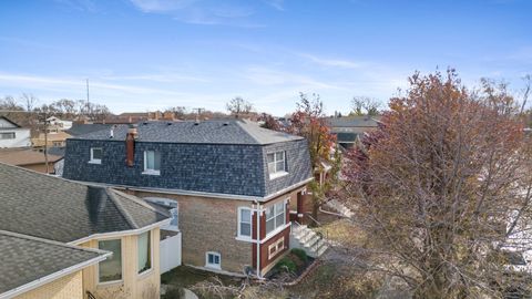 A home in Elmwood Park