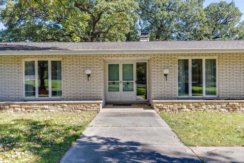 Tiny photo for 32841 N Fish Lake Road, Round Lake, IL 60073 (MLS # 12776151)