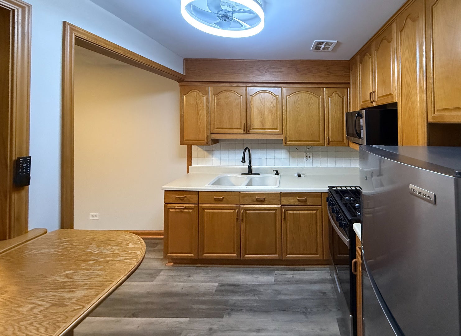 16W471 79th Street 4-105