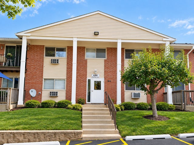 680 Marilyn Avenue 210