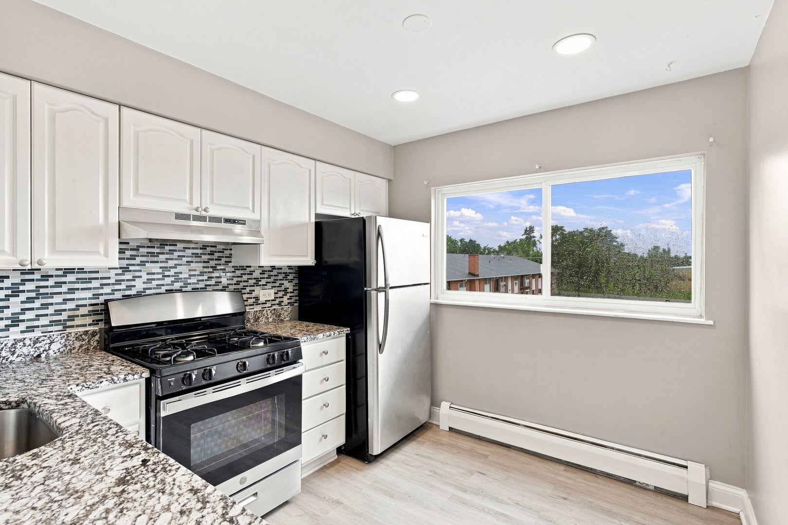 680 Marilyn Avenue 210
