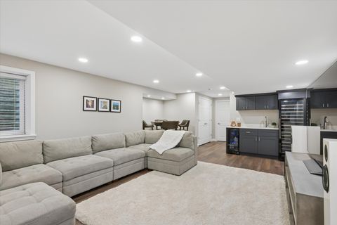 Tiny photo for 1581 Grouse Way, Crystal Lake, IL 60014 (MLS # 12603495)