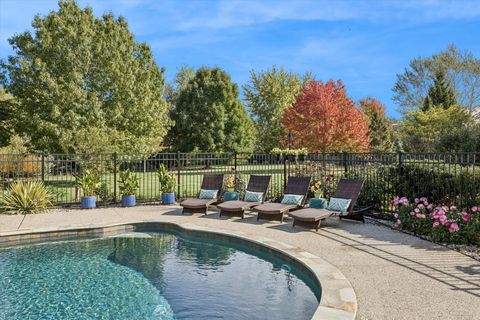 Tiny photo for 1581 Grouse Way, Crystal Lake, IL 60014 (MLS # 12603495)