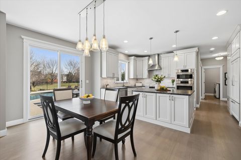 Tiny photo for 1581 Grouse Way, Crystal Lake, IL 60014 (MLS # 12603495)