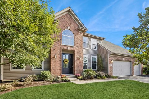 Photo of 1581 Grouse Way, Crystal Lake, IL 60014 (MLS # 12603495)