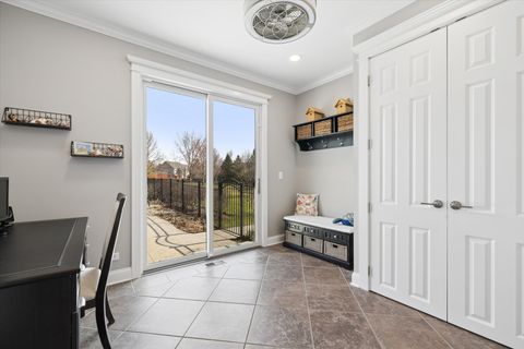 Tiny photo for 1581 Grouse Way, Crystal Lake, IL 60014 (MLS # 12603495)