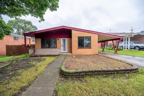 Photo of 8410 W Bruce Drive, Niles, IL 60714 (MLS # 12760096)