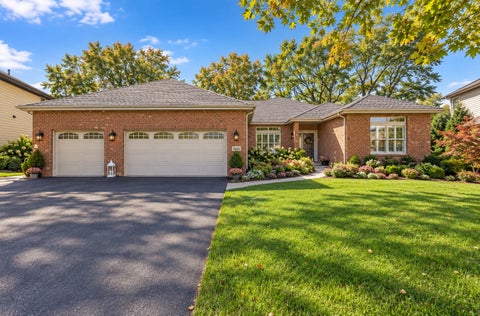 Photo of 18018 S McCabe Lane, Lockport, IL 60441 (MLS # 12764816)