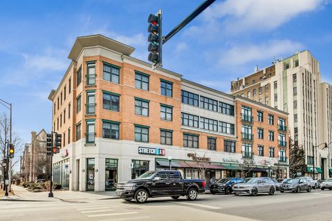 125 N Euclid Avenue 206 Oak Park IL 60301