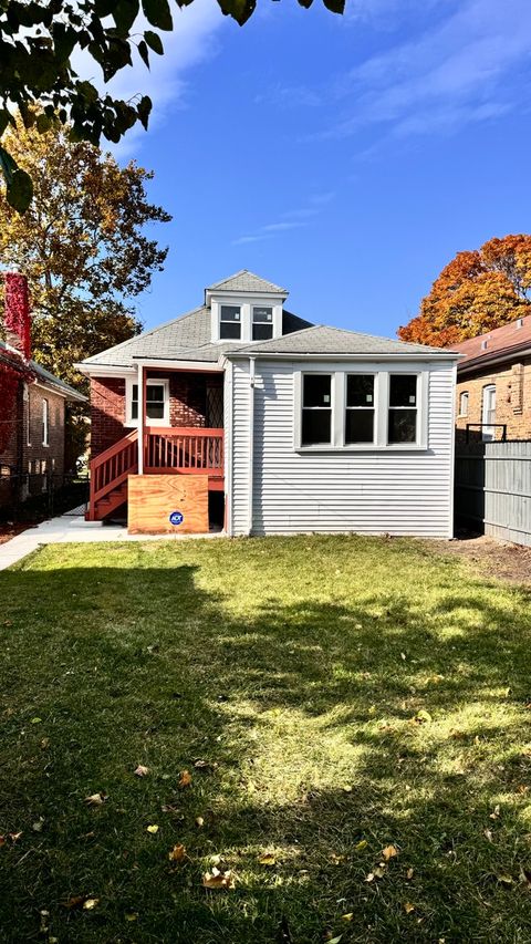 Tiny photo for 7745 S Luella Avenue, Chicago, IL 60649 (MLS # 12544326)