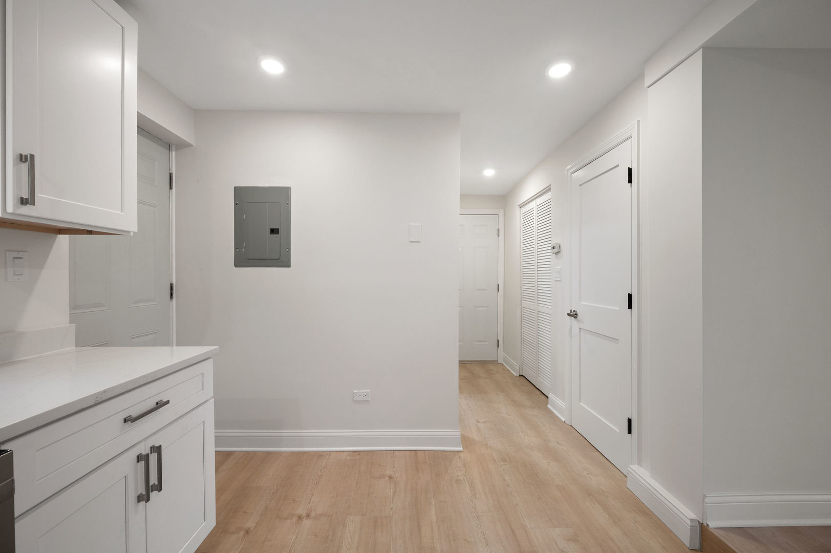 1340 W Hollywood Avenue G