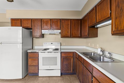 Tiny photo for 905 S Duncan Road, Champaign, IL 61821 (MLS # 12068789)