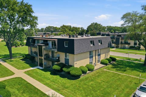 Tiny photo for 11132 S 84TH Avenue #3B, Palos Hills, IL 60465 (MLS # 12698263)