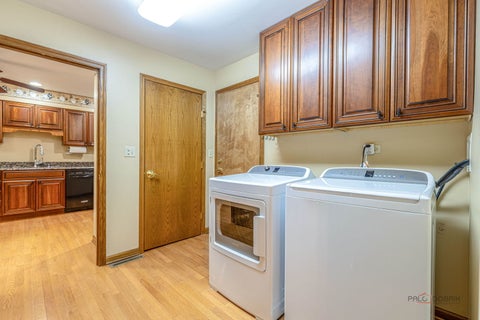 Tiny photo for 822 Brian Court, Gurnee, IL 60031 (MLS # 12781826)