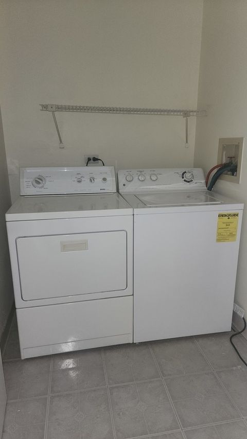 Tiny photo for 826 Thornton Court #2AL, Schaumburg, IL 60193 (MLS # 12470989)