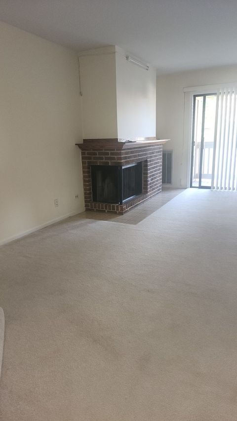 Tiny photo for 826 Thornton Court #2AL, Schaumburg, IL 60193 (MLS # 12470989)