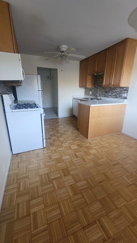 Tiny photo for 826 Thornton Court #2AL, Schaumburg, IL 60193 (MLS # 12470989)