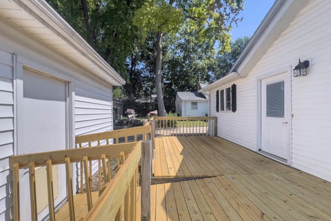 Tiny photo for 1301 W Wood Street, Bloomington, IL 61701 (MLS # 12749460)