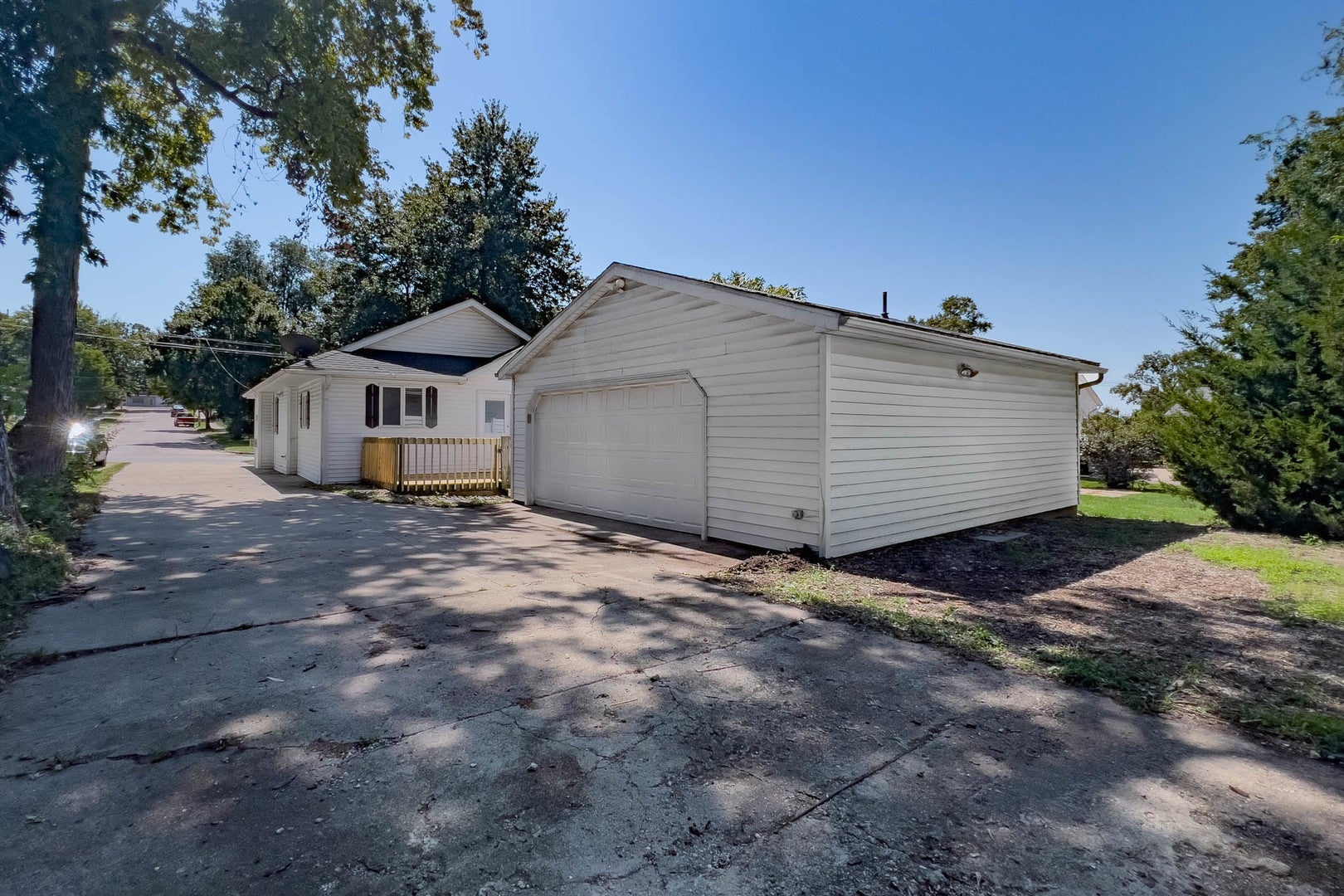 1301 W Wood Street