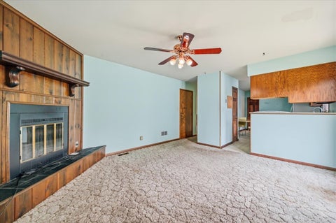 Tiny photo for 482 Pinewood Drive, North Aurora, IL 60542 (MLS # 12732133)