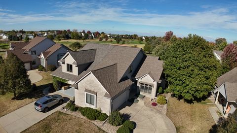 Tiny photo for 1414B Tamarack Cc Trail, Normal, IL 61761 (MLS # 12492048)