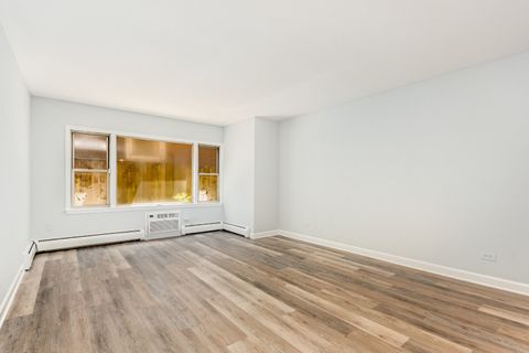 Tiny photo for 1238 W PRATT Boulevard #1A, Chicago, IL 60626 (MLS # 12532925)