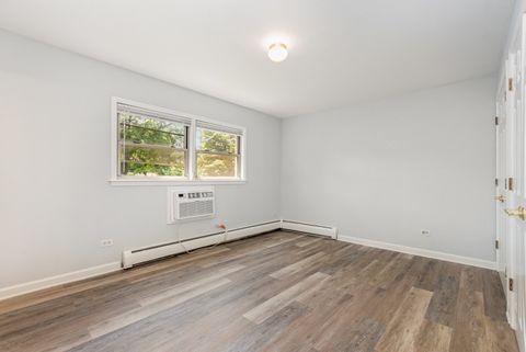 Tiny photo for 1238 W PRATT Boulevard #1A, Chicago, IL 60626 (MLS # 12532925)