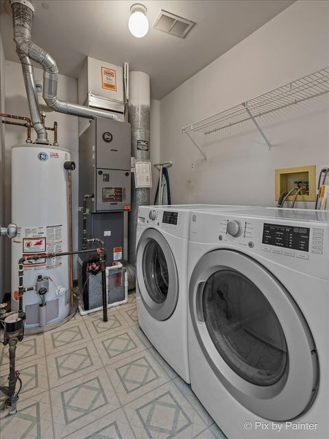 Tiny photo for 247 Camel Bend Court #247, Schaumburg, IL 60194 (MLS # 12482592)