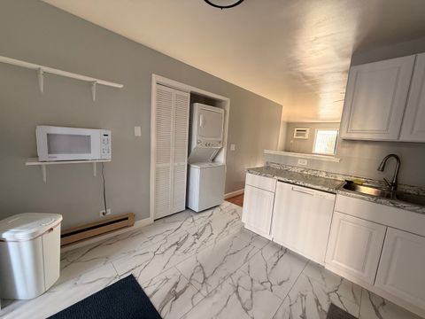 Tiny photo for 202 S Waters Edge Drive #102, Glendale Heights, IL 60139 (MLS # 12518944)