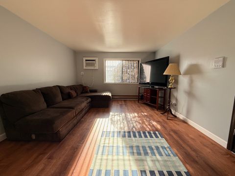 Tiny photo for 202 S Waters Edge Drive #102, Glendale Heights, IL 60139 (MLS # 12518944)