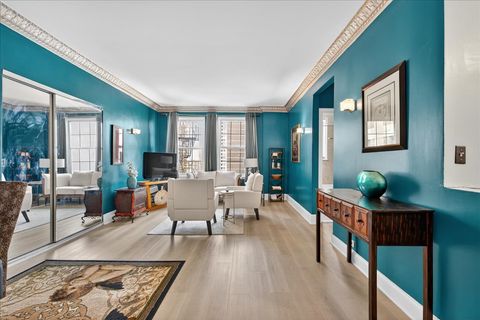 Tiny photo for 6101 N Sheridan Road #12E, Chicago, IL 60660 (MLS # 12450523)