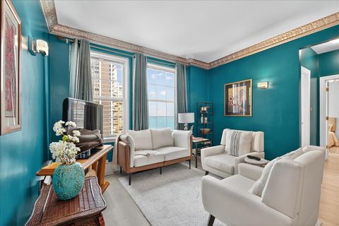 Tiny photo for 6101 N Sheridan Road #12E, Chicago, IL 60660 (MLS # 12450523)